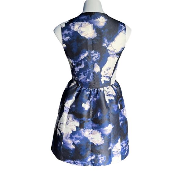 Kate Spade Joss blue white lined fit flare cloud dress size 4 - Picture 2 of 9